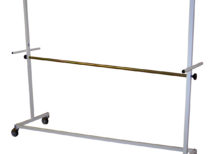 penderie mobile avec barre amovible